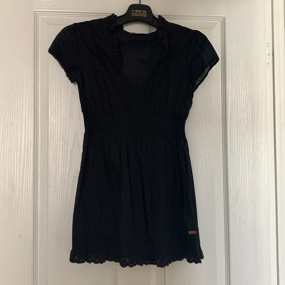 Aritzia Wilfred black dress